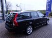 Volvo V50 - 1.6 D2 BUSINESS AIRCO-ECC NAVI LEER - 1 - Thumbnail