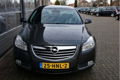 Opel Insignia - 1.8 Business Navigatie/Trekhaak - 1 - Thumbnail