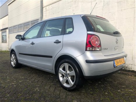 Volkswagen Polo - 1.2-12V Trendline 5DR NWE APK 2021 Airco Elektrische Pakket - 1