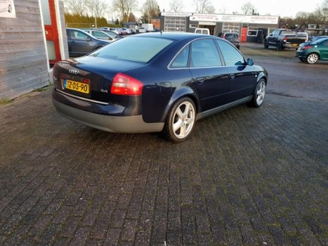 Audi A6 - 2.4 5V Advance - 1