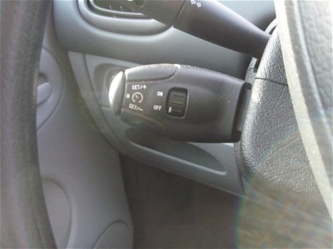 Citroën Xsara Picasso - 1.8i-16V Plaisir - 1