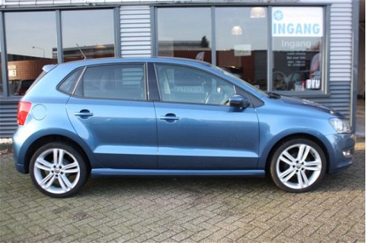 Volkswagen Polo - 1.4 TDI NAVI PDC MULTI MEDIA LM VELGEN MOOI - 1