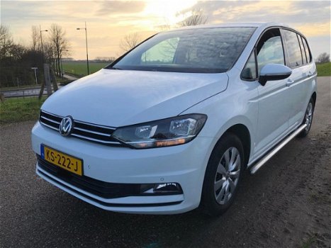 Volkswagen Touran - 2.0 TDI DSG Auto NW Model 2016 wit - 1