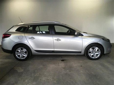 Renault Mégane Estate - 1.5 dCi Expression Airco / Navi / Cruise / NAP - 1