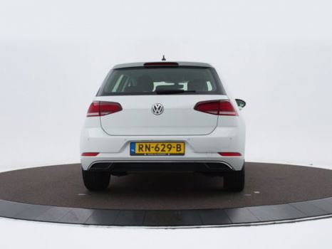 Volkswagen Golf - 1.0 Tsi 110pk Comfortline | Navigatie | Clima | Lederen Bekleding | P-Sensoren | - 1