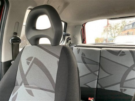 Fiat Punto - 1.2 Active knap kerstschatje nieuwe APK dealer onderhouden - 1