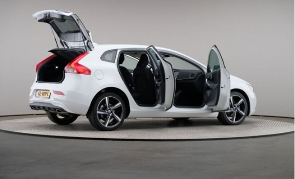 Volvo V40 - 2.0 D2 Kinetic Business, Navigatie - 1