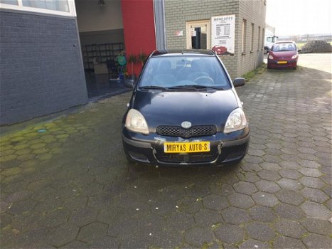 Toyota Yaris - 1.3-16V VVT-i Sol BJ2000/APK/AIRCO/NAP - 1