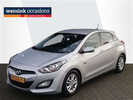 Hyundai i30 - 1.6 GDI Business Edition | Navigatie | Cruise control | Climate control | Parkeersenso - 1