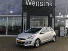 Hyundai i30 - 1.6 GDI Business Edition | Navigatie | Cruise control | Climate control | Parkeersenso