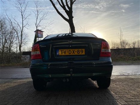 Opel Astra - 1.6 Club Nieuwe Apk/Injruilkoopje - 1