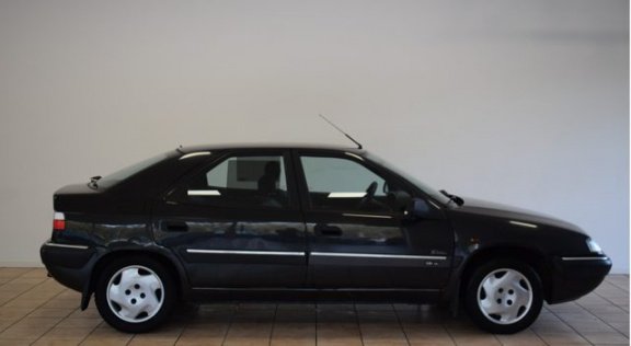 Citroën Xantia - 1.8i-16V Airco/Elektrische pakket/Trekhaak - 1