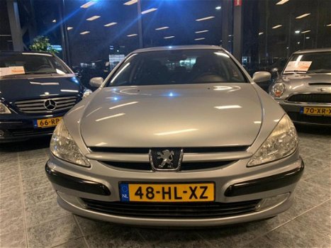 Peugeot 607 - 2.0-16V Pack NAVI/AIRCO/VELGEN NETTE AUTO - 1