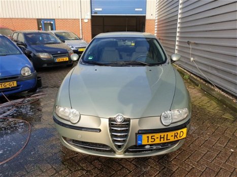 Alfa Romeo 147 - 1.6 T.Spark Veloce Progression Airco - 1