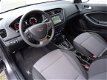 Hyundai i20 - 1.0 T-GDI Comfort Automaat Nwe model 1e eigen - Naviagtie - camera - cruise - stoelver - 1 - Thumbnail