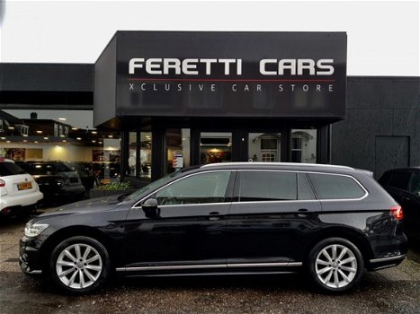 Volkswagen Passat Variant - 1.6 TDI R-LINE LEDER NAVI CAMERA LED 6VERSN LMV PDC - 1