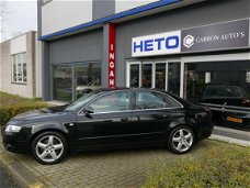 Audi A4 - 2.0 TFSI quattro Pro Line 200 PK Automaat |Navi| Xenon| Ned. auto |NAP |Volledig onderhoud