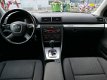 Audi A4 - 2.0 TFSI quattro Pro Line 200 PK Automaat |Navi| Xenon| Ned. auto |NAP |Volledig onderhoud - 1 - Thumbnail
