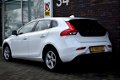 Volvo V40 - 2.0 D4 LEDER LED NAVI LMV PDC CRUISE - 1 - Thumbnail