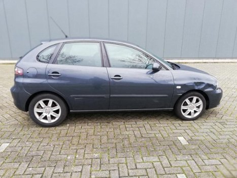 Seat Ibiza - 1.4-16V Sensation Airco, Elektrische Ramen. Centraal Drs - 1