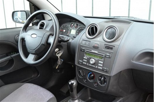 Ford Fiesta - 1.3-8V Culture Airco Cpv+afst. Stuurbekrachtiging Nwe-Apk Dealer-onderhoud - 1