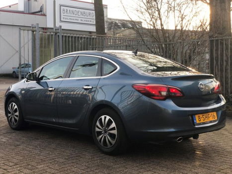 Opel Astra - 1.4 Turbo Cosmo PDC NAVI NAP - 1