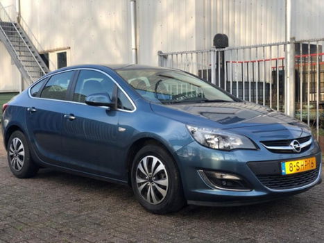 Opel Astra - 1.4 Turbo Cosmo PDC NAVI NAP - 1