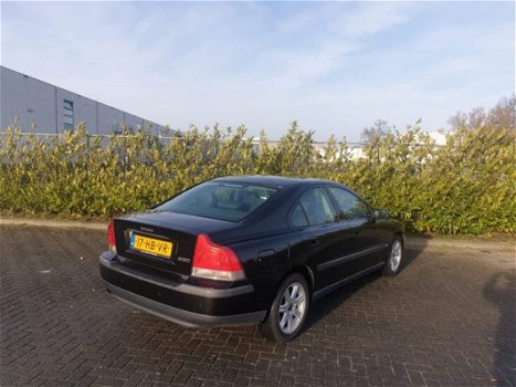 Volvo S60 - 2.4 Edition Netjes Luxe Goed Apk 9-9-2020 - 1