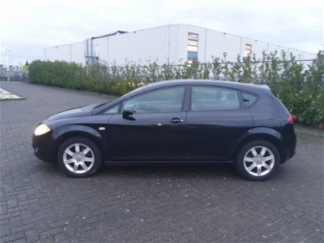 Seat Leon - 1.9 TDI Stylance Luxe Perfect Netjes Apk-3-2020 - 1