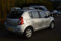 Dacia Sandero - 1.6 Lauréate Airco 5 Deurs uitvoering APK 2020 - 1 - Thumbnail