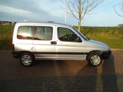 Peugeot Partner - 1.8 Combispace ( 172.989km met NAP ) - 1