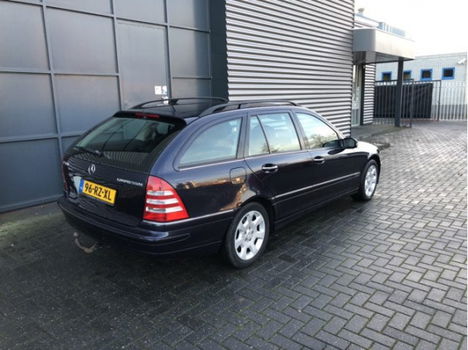 Mercedes-Benz C-klasse Combi - 180 K. Elegance Leer Navi --Inruil Mogelijk - 1