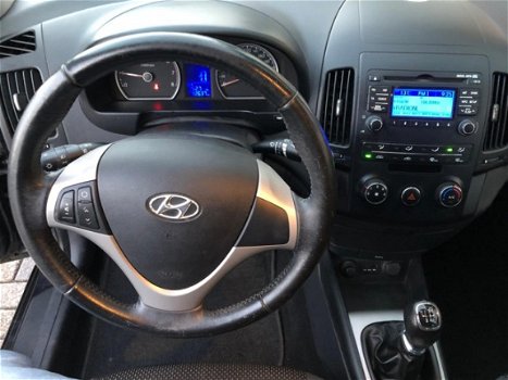 Hyundai i30 CW - 1.4i i-Drive 6/12 M Garantie - 1