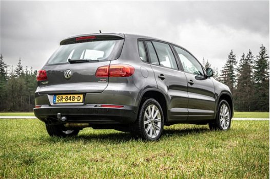 Volkswagen Tiguan - 1.4 TSI Comfort&Design | Clima | Cruise | PDC | Trekhaak - 1