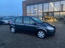 Renault Scénic - 2.0-16V Business Line GERESERVEERD