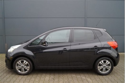 Kia Venga - 1.4 CVVT Summer Edition | Lage Kilometerstand | Lage Kilometerstand | Navigatie | Camera - 1