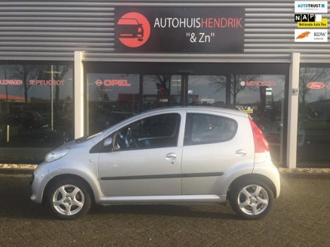 Peugeot 107 - 1.0-12V XS airco, elec-paket, cd-speler, toereteller, metalic-lak, cv, 15x op voorraad - 1