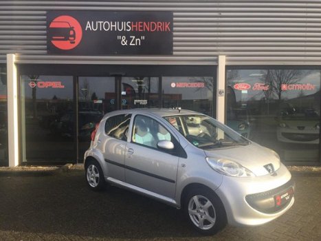 Peugeot 107 - 1.0-12V XS airco, elec-paket, cd-speler, toereteller, metalic-lak, cv, 15x op voorraad - 1