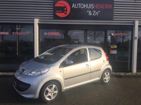 Peugeot 107 - 1.0-12V XS airco, elec-paket, cd-speler, toereteller, metalic-lak, cv, 15x op voorraad - 1