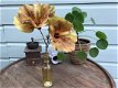 Rode Beagle kunstbloemen webshop, partij kunstbloemen hibiscus, mosterdkleur, grote bloem - 3 - Thumbnail