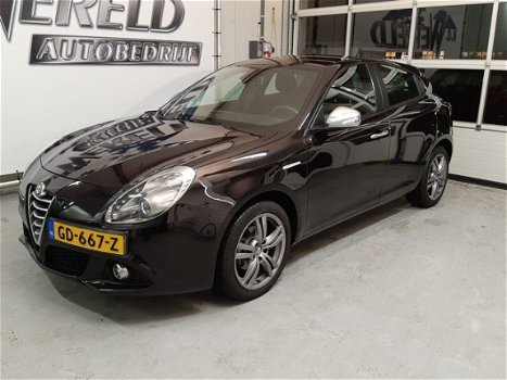 Alfa Romeo Giulietta - 1.6 JTDm Distinctive - 1