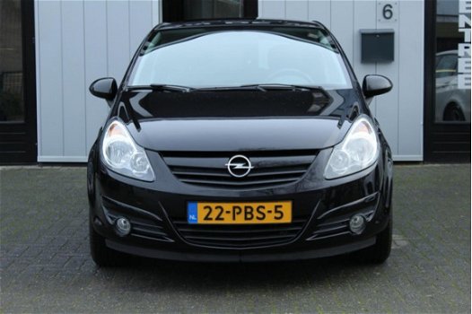 Opel Corsa - 1.4-16V Color Edition Airco, Cruise Control - 1