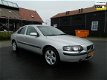 Volvo S60 - 2.5 T Geartronic AUTOMAAT LEER NAVI XENON YOUNGTIMER - 1 - Thumbnail