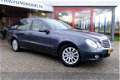 Mercedes-Benz E-klasse Estate - 230 Business Class Elegance Aut. Leder/Xenon/Navi/LMV/PDC - 1 - Thumbnail