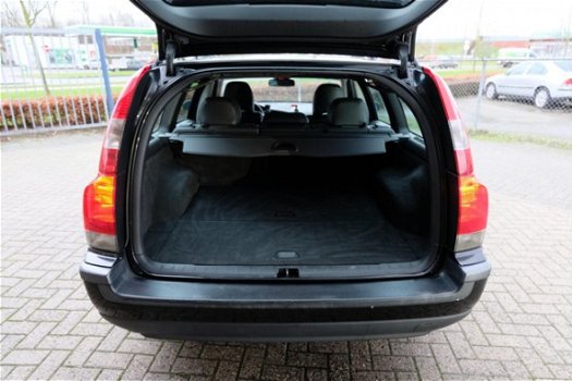 Volvo V70 - 2.4 Edition II Xenon/Leder/LMV - 1