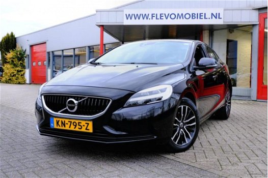 Volvo V40 - 2.0 D2 Nordic+ LED koplamp/Navi/LMV/PDC - 1