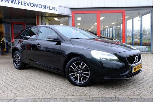 Volvo V40 - 2.0 D2 Nordic+ LED koplamp/Navi/LMV/PDC - 1