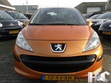 Peugeot 207 - XS Pack 1.4-16V