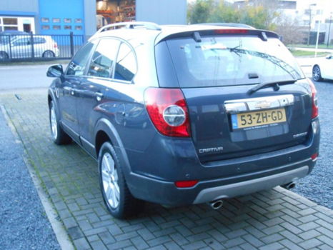 Chevrolet Captiva - 3.2i Executive AUTOMAAT 7 PERS LEER LMV - 1