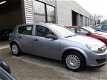 Opel Astra - 1.6 Essentia - 1 - Thumbnail